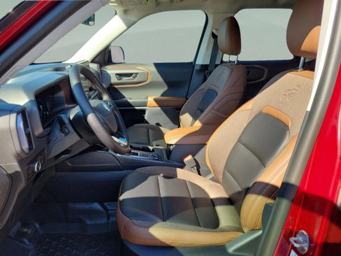 New 2025 Ford Bronco Sport Outer Banks w/ Sasquatch Outer Banks Package image 28