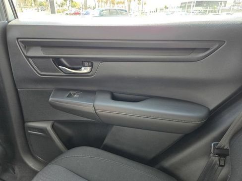 Used 2023 Honda CR-V Sport image 11