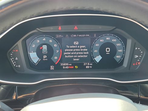 Used 2022 Audi Q3 2.0T Premium w/ Convenience Package AWD/4WD image 32