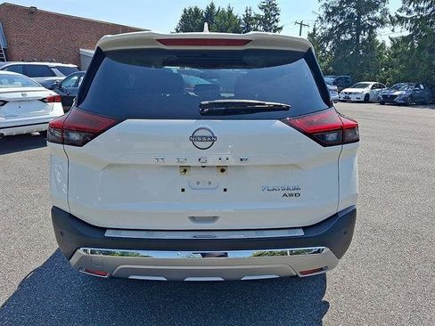 Certified 2023 Nissan Rogue Platinum AWD/4WD image 6