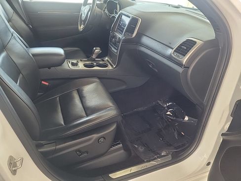 Used 2018 Jeep Grand Cherokee High Altitude AWD/4WD image 12