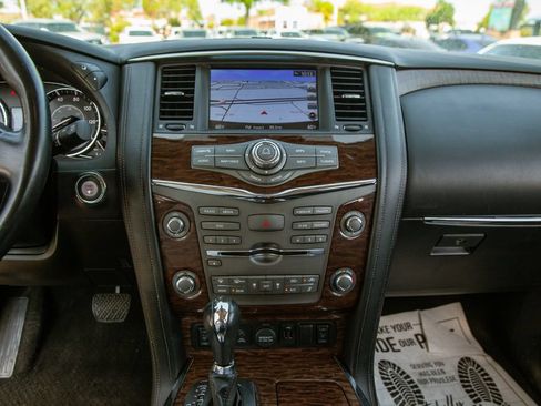 Used 2020 Nissan Armada SL AWD/4WD image 15