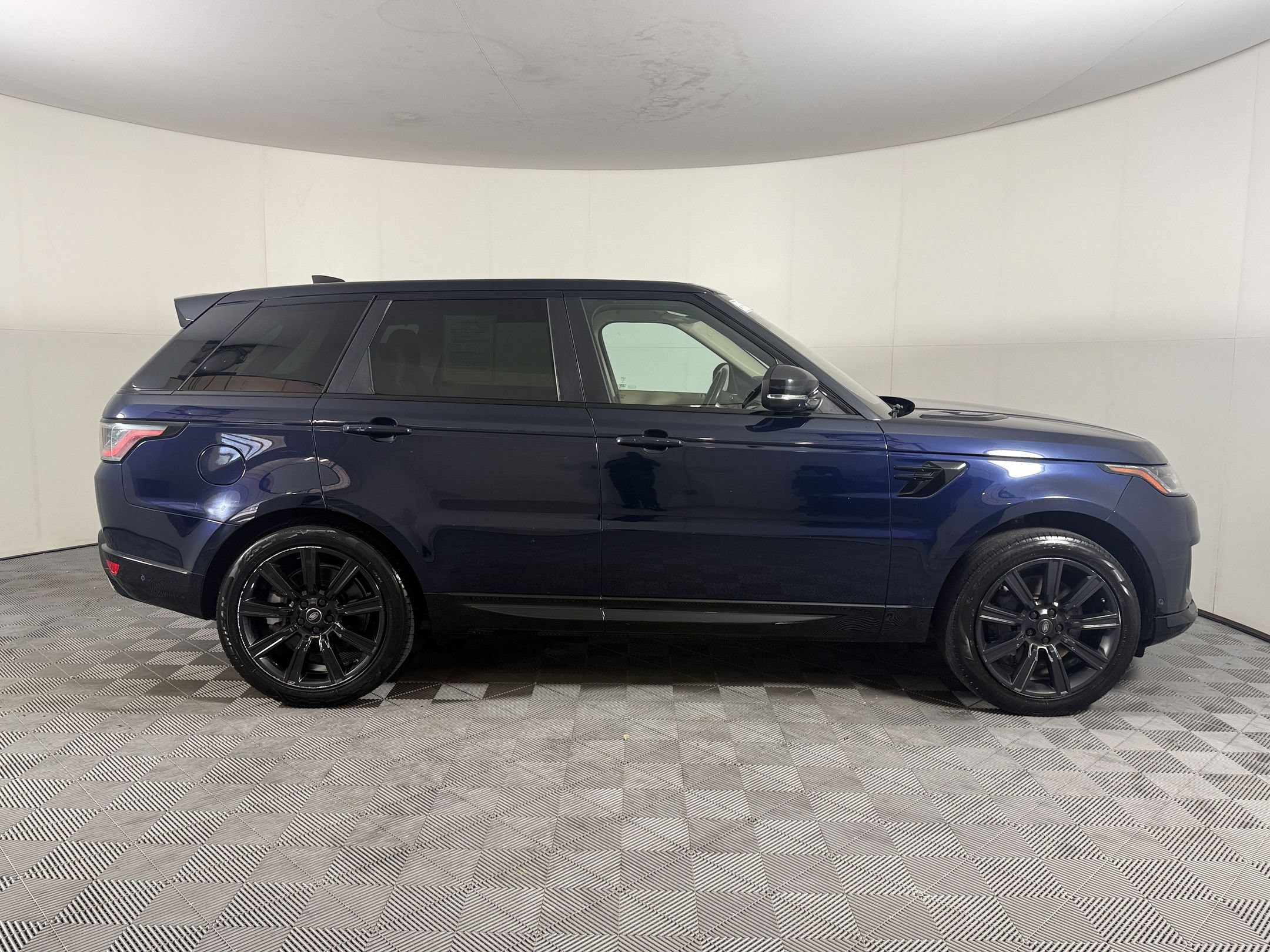 Used 2020 Land Rover Range Rover Sport HSE AWD/4WD image 8