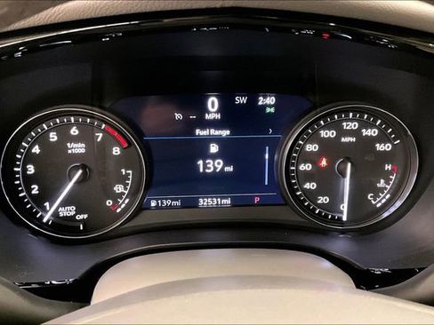 Used 2022 Cadillac XT6 Premium Luxury w/ Technology Package FWD image 28