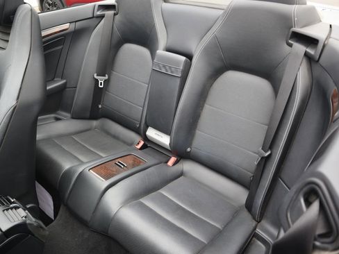 Used 2014 Mercedes-Benz E 550 Cabriolet image 15