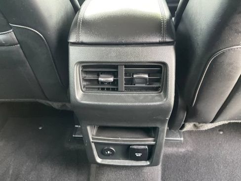 Used 2024 Ford Edge SEL w/ Convenience Package AWD/4WD image 32