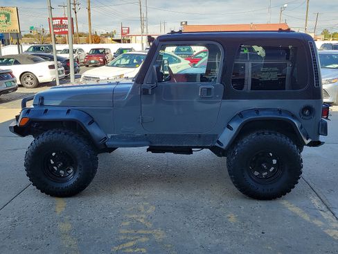 Used 2001 Jeep Wrangler Sport image 6
