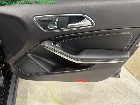 Used 2019 Mercedes-Benz GLA 250 w/ Convenience Package image 26