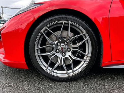 Used 2024 Chevrolet Corvette Z06 image 7