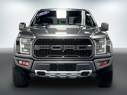 Used 2018 Ford F150 Raptor w/ Equipment Group 802A Luxury AWD/4WD image 2