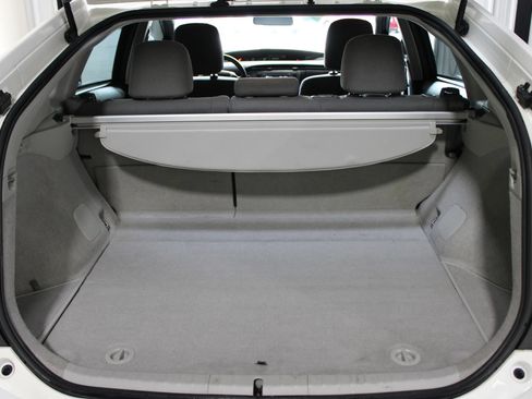 Used 2014 Toyota Prius Two FWD image 29