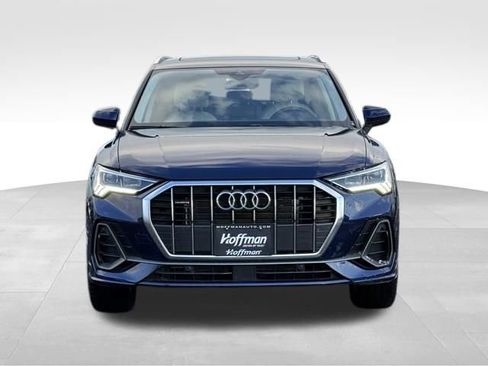 Certified 2025 Audi Q3 2.0T Premium w/ Convenience Package image 2