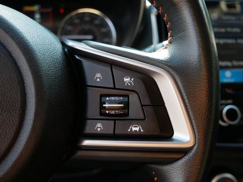 Used 2018 Subaru Crosstrek 2.0i Limited AWD/4WD image 18