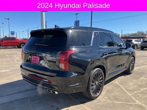 Used 2024 Hyundai Palisade Calligraphy image 7