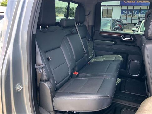 Used 2025 GMC Sierra 2500 Denali w/ Denali Reserve Package AWD/4WD image 22