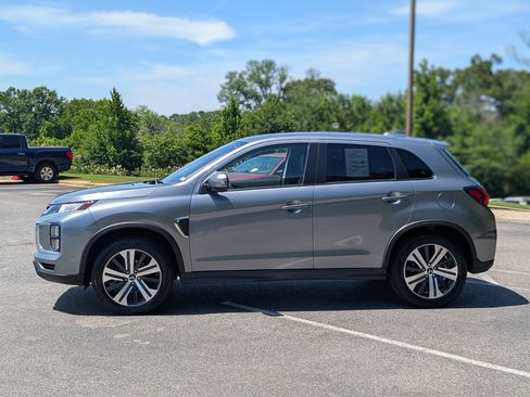 Used 2023 Mitsubishi Outlander Sport SE AWD/4WD image 6