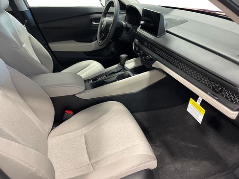 New 2026 Honda Accord LX image 25