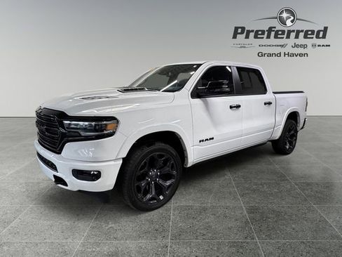 Used 2023 RAM 1500 Limited AWD/4WD image 12