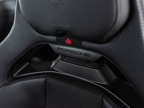 Used 2026 Porsche 911 GT3 RWD image 24