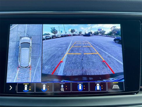 Used 2021 Buick Enclave Premium w/ Surround and Sites Package image 14