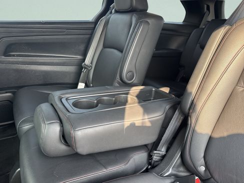 Used 2025 Honda Odyssey Sport-L image 24