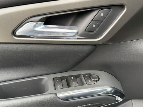 New 2026 Chevrolet Traverse LT AWD/4WD image 11