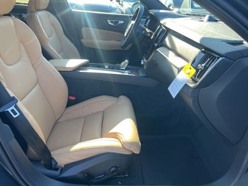 New 2026 Volvo V60 B5 Cross Country Ultra w/ Protection Package Premier image 14