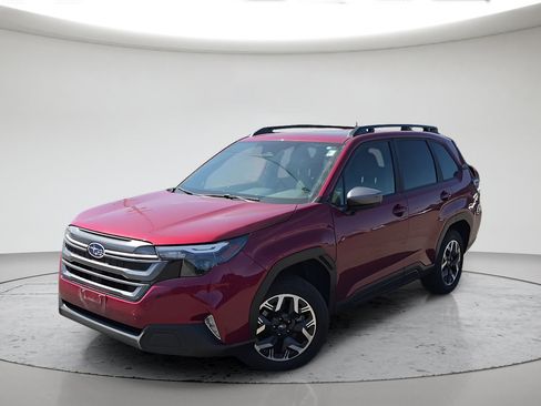 Used 2025 Subaru Forester Premium w/ Convenience Package #1 AWD/4WD image 1