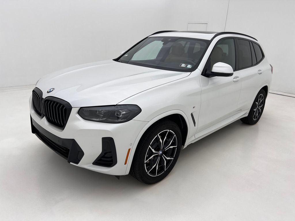 Certified 2023 BMW X3 xDrive30i w/ M Sport Package AWD/4WD image 4