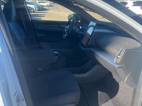New 2025 Volvo EX30 Ultra w/ Protection Package Premier image 27