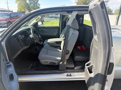Used 2009 Dodge Dakota Big Horn w/ Extra Security Group AWD/4WD image 7