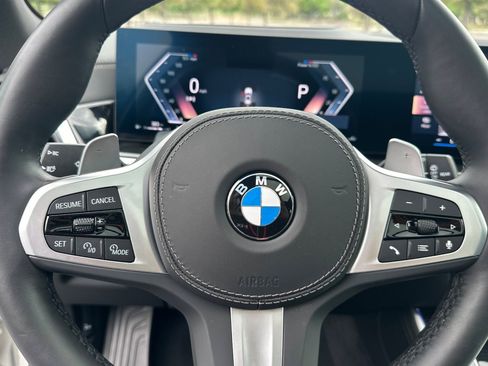 Used 2025 BMW X5 xDrive40i w/ M Sport Package image 30