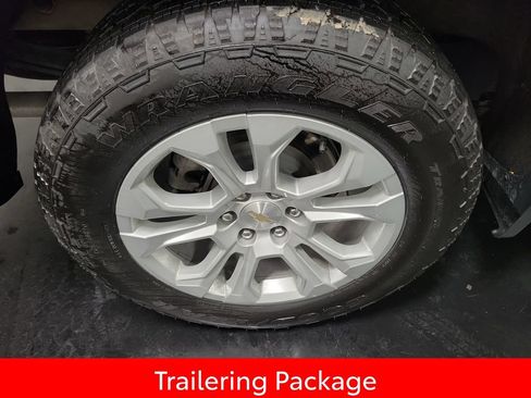 Used 2024 Chevrolet Silverado 1500 LTZ w/ Technology Package AWD/4WD image 11