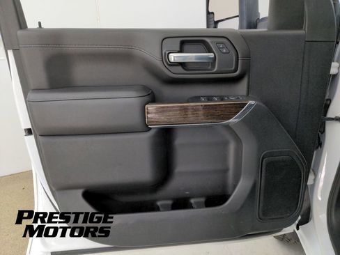 Used 2022 GMC Sierra 3500 SLE w/ SLE Convenience Package AWD/4WD image 34