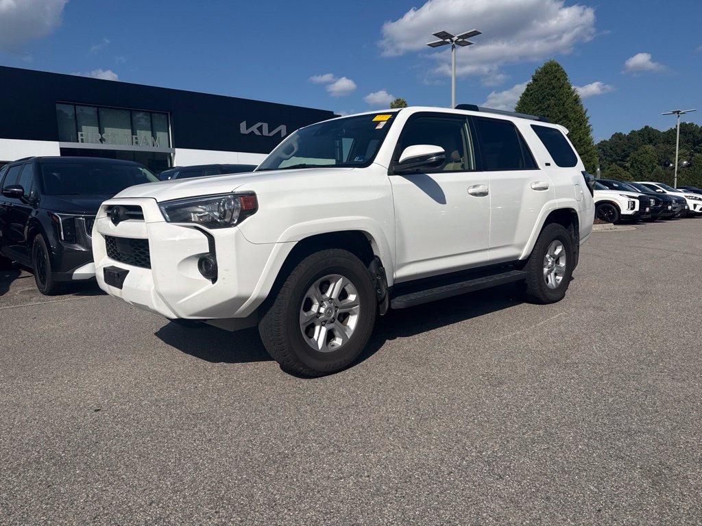 Used 2021 Toyota 4Runner SR5 Premium w/ Moonroof Package AWD/4WD image 2