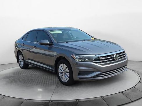 Used 2019 Volkswagen Jetta S w/ Driver Assistance Package FWD image 5