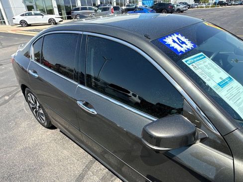 Used 2014 Honda Accord Hybrid Sedan image 14