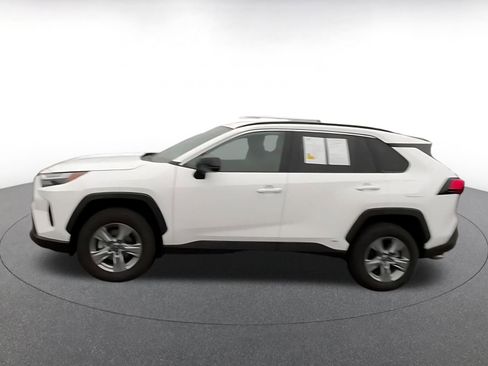 Used 2025 Toyota RAV4 LE image 8