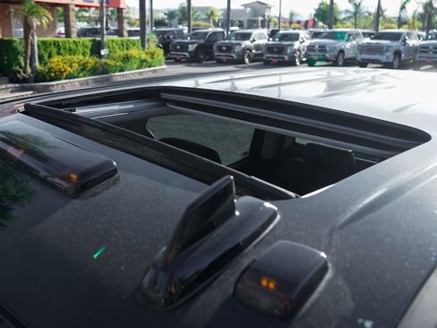 Used 2018 GMC Sierra 3500 Denali w/ Duramax Plus Package image 27