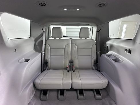 Used 2020 GMC Acadia SLT image 26