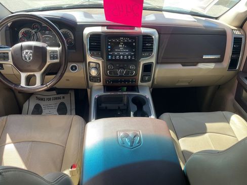 Used 2017 RAM 1500 Laramie w/ Convenience Group AWD/4WD image 36