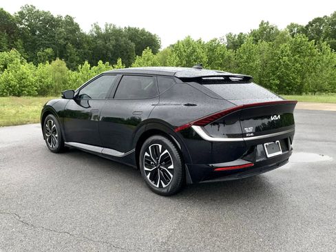 Used 2022 Kia EV6 Wind AWD/4WD image 5