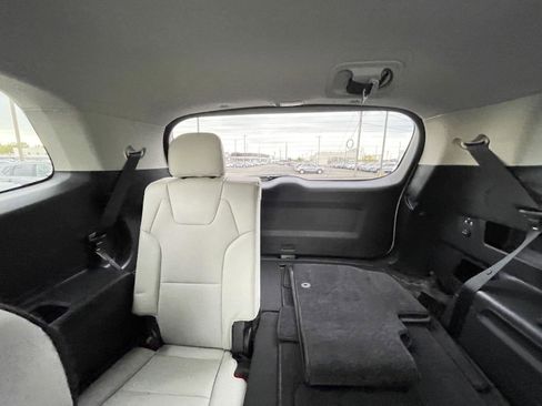 Used 2023 Kia Telluride S w/ S Sunroof Package AWD/4WD image 17