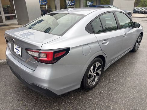Used 2025 Subaru Legacy Premium AWD/4WD image 3
