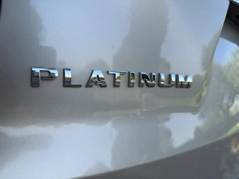 Used 2017 Ford Explorer Platinum AWD/4WD image 21