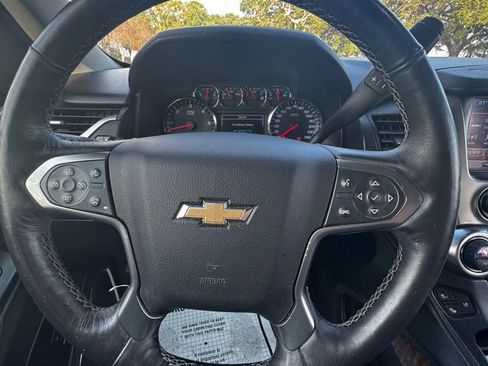 Used 2017 Chevrolet Suburban Premier image 20