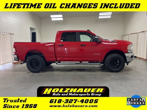 Used 2024 RAM 2500 Big Horn w/ Bed Utility Group image 1