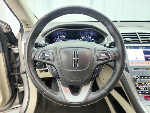 Used 2019 Lincoln MKZ Reserve image 14