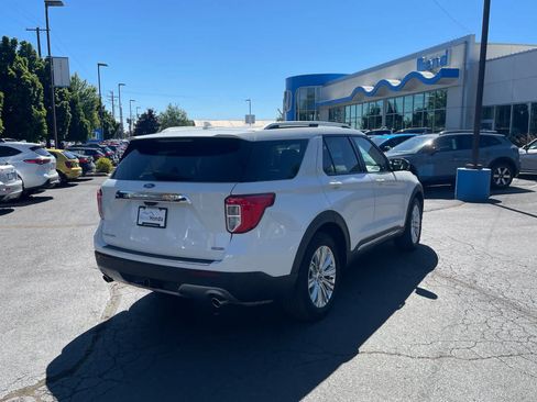 Used 2021 Ford Explorer Limited w/ Hybrid Equipment Group 310A AWD/4WD image 5