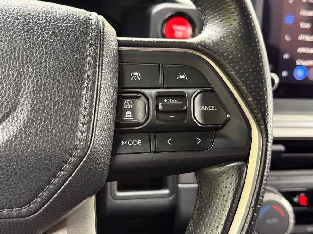 Used 2025 Toyota 4Runner TRD Off-Road AWD/4WD image 19